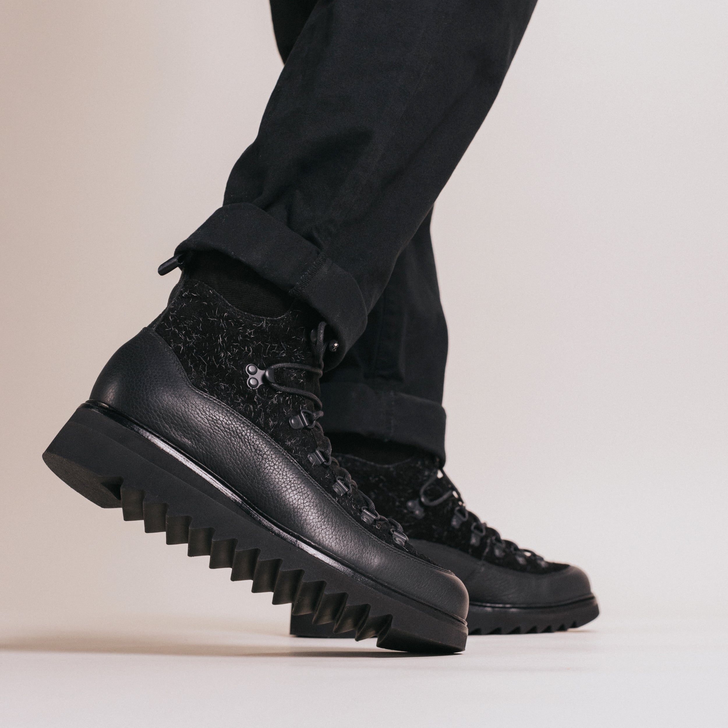 The Alpine Boot in Midnight (Last Chance, Final Sale) 6 The Alpine Boot in Midnight (Last Chance, Final Sale)